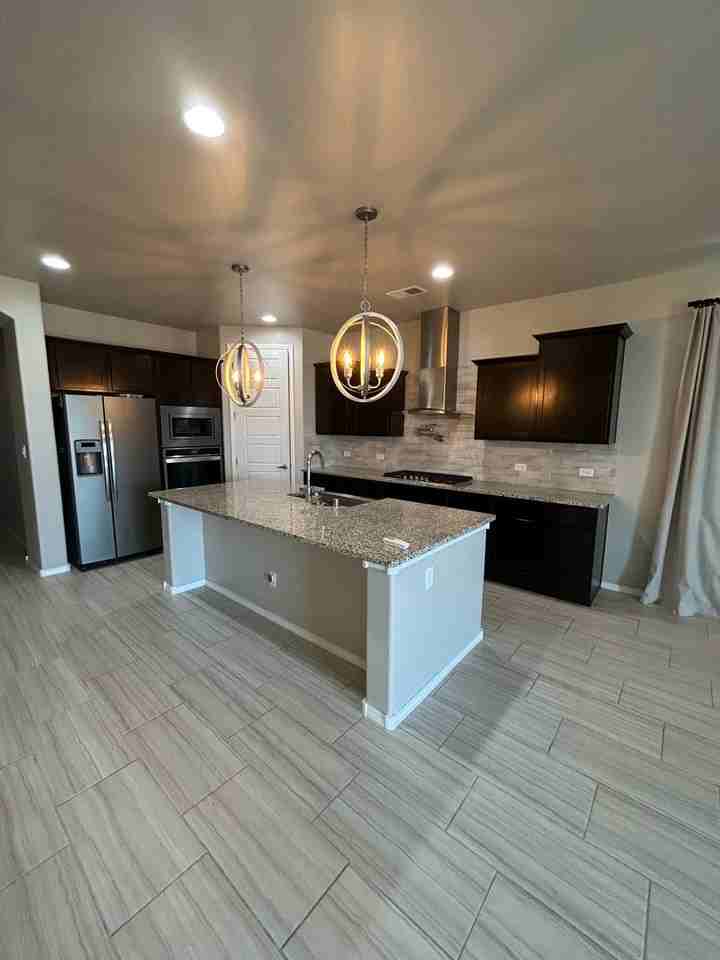 280 Michael Ave Sw - Photo 7 of 20