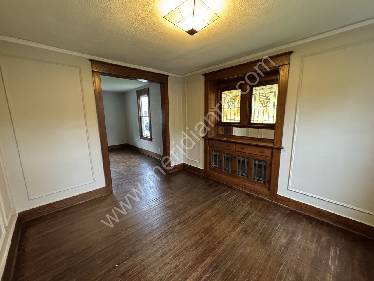 321 Kinsmoor Ave #1 - Photo 4 of 9
