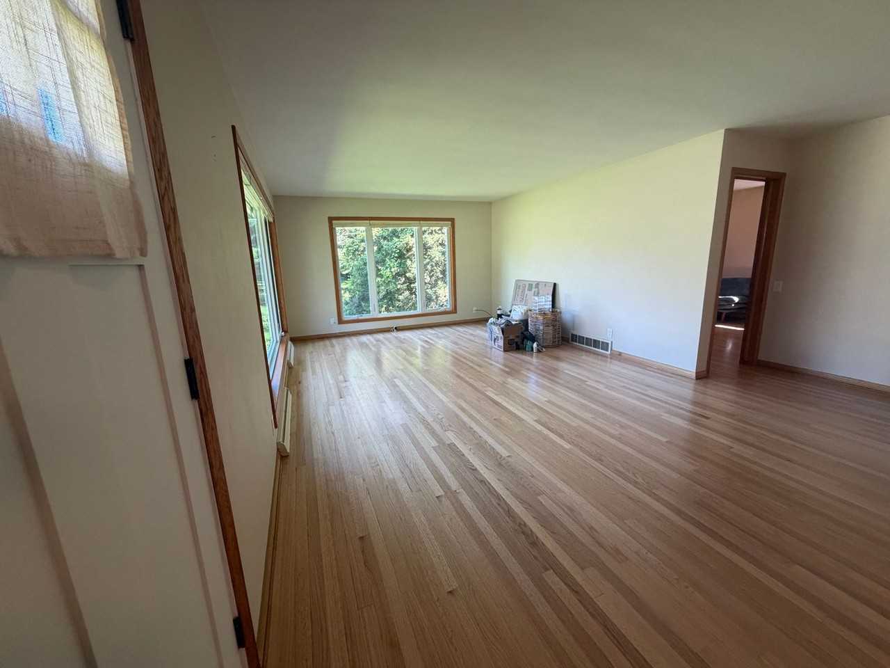 2364 S Syene Rd - Photo 4 of 26