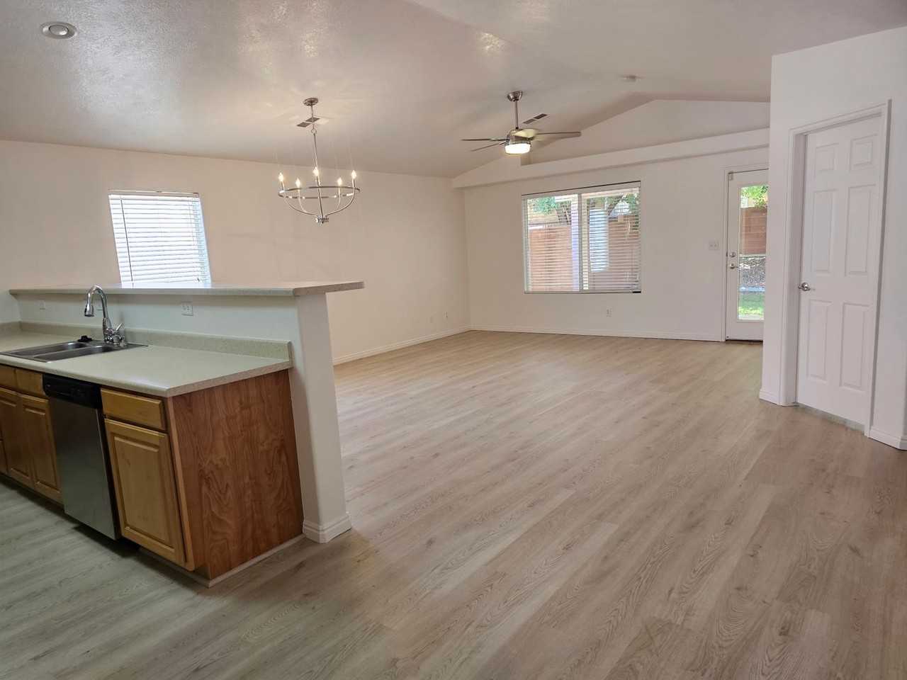 2425 S 770 W - Photo 3 of 17