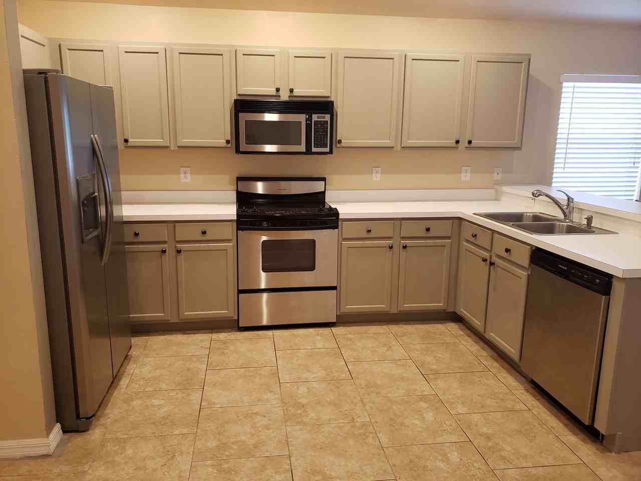 31316 Triborough Dr - Photo 5 of 13