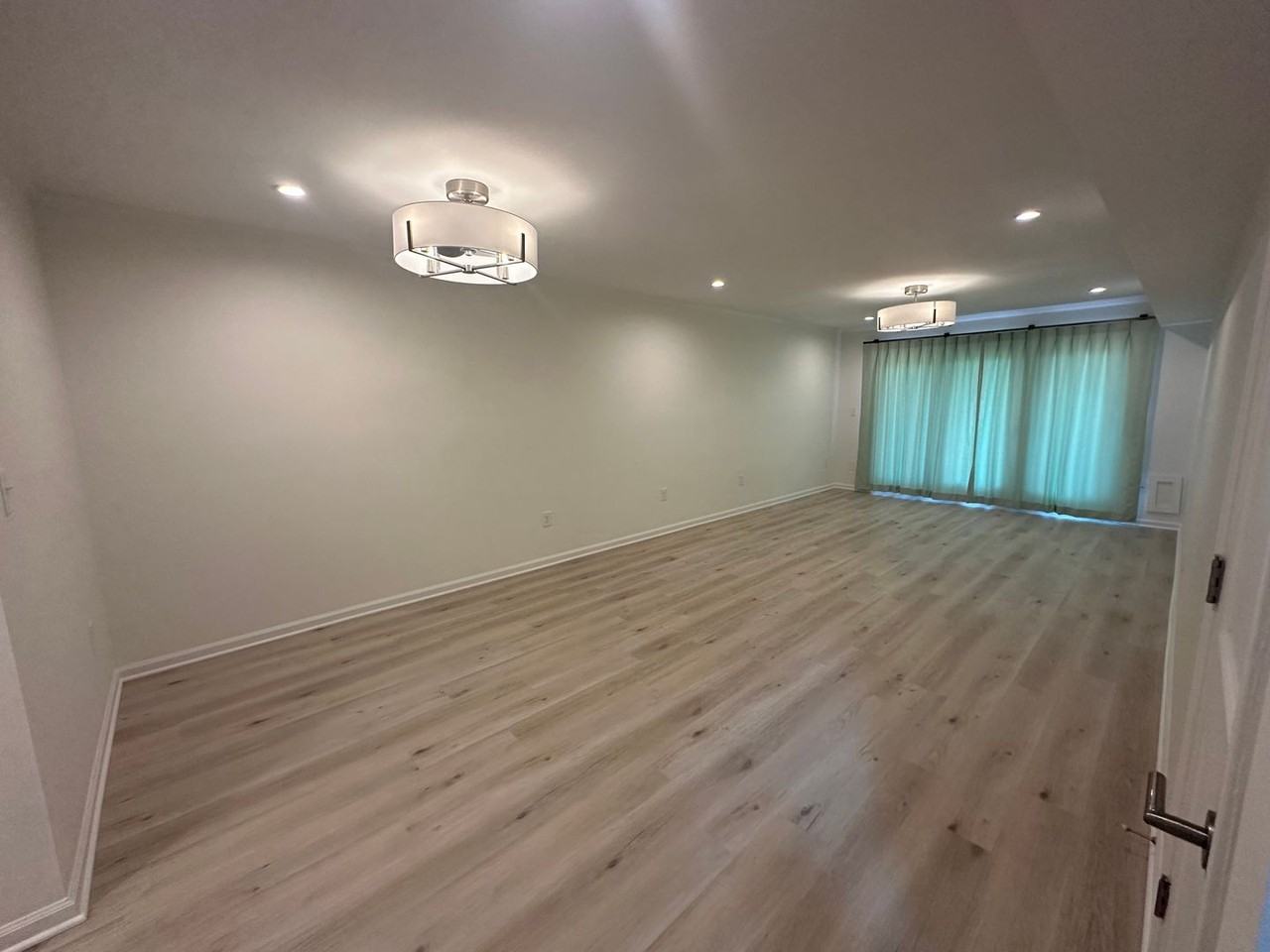 500 W Villa Dunes Dr #T6 - Photo 2 of 23