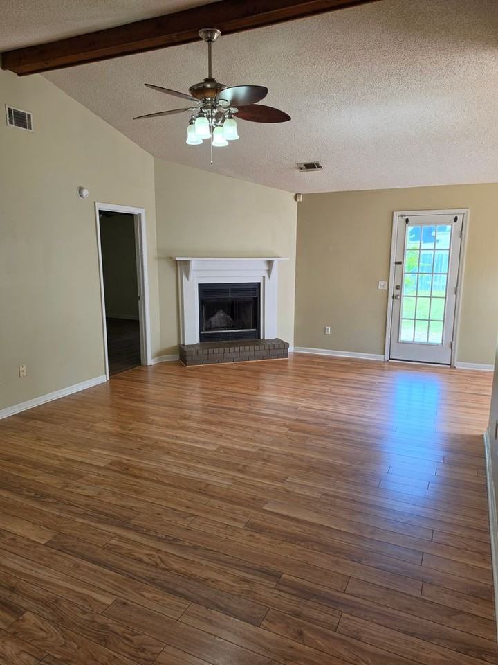 620 Honey Ridge Ln - Photo 6 of 24