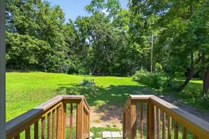 featured image of 176 Robertsville Rd