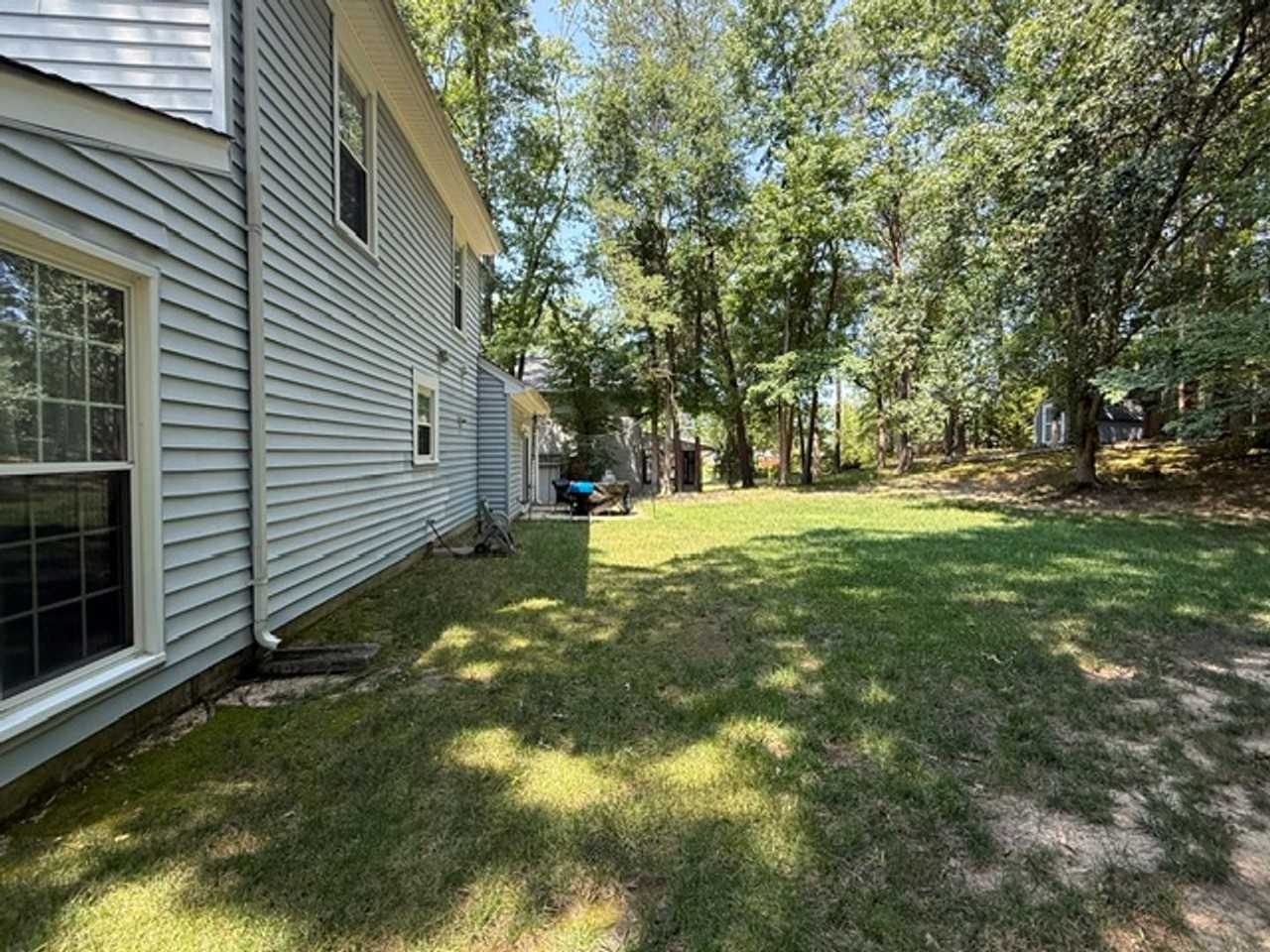 3505 Fox Ridge Rd - Photo 3 of 22