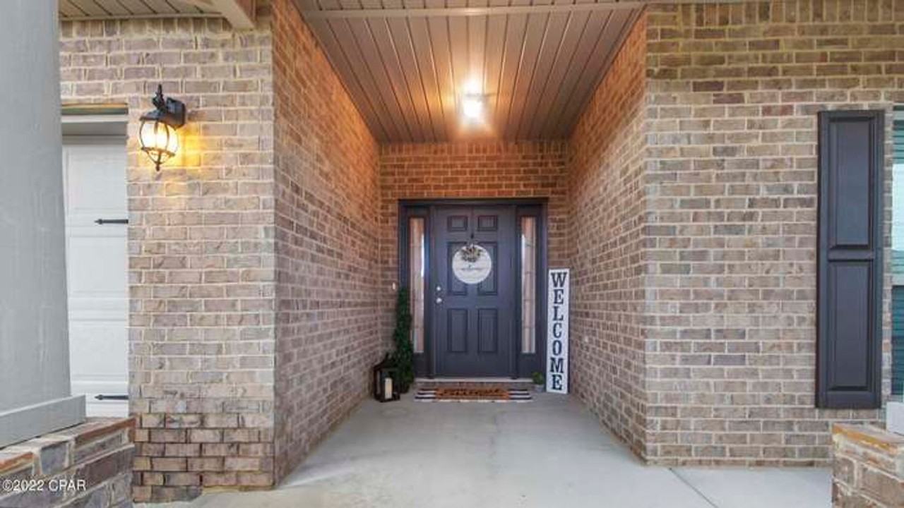 5026 Pretty Way - Photo 3 of 29