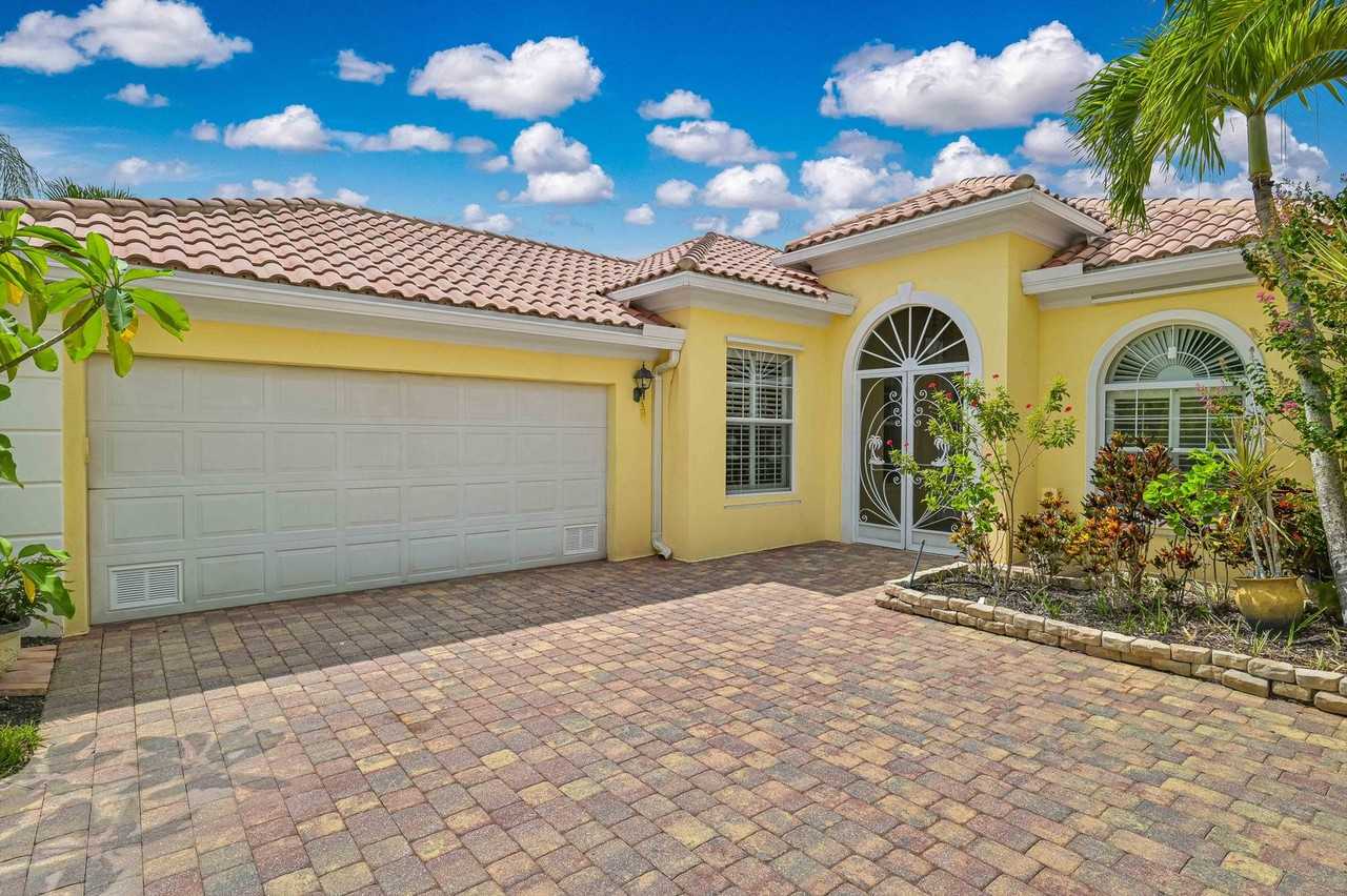 7804 Orvieto Ct - Photo 2 of 42