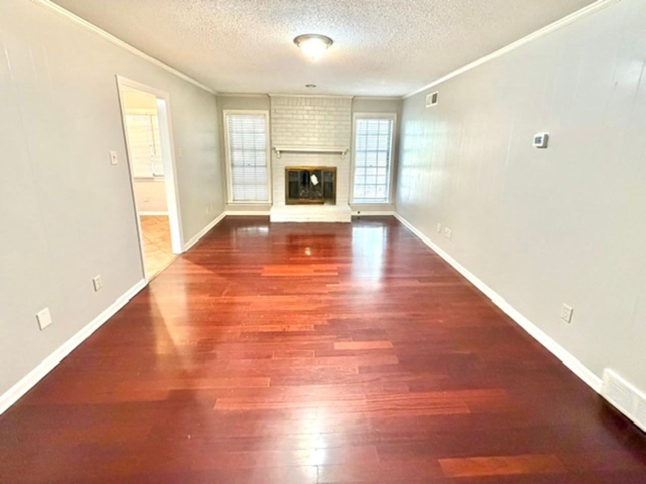 5712 Robin Hop Ln - Photo 2 of 14