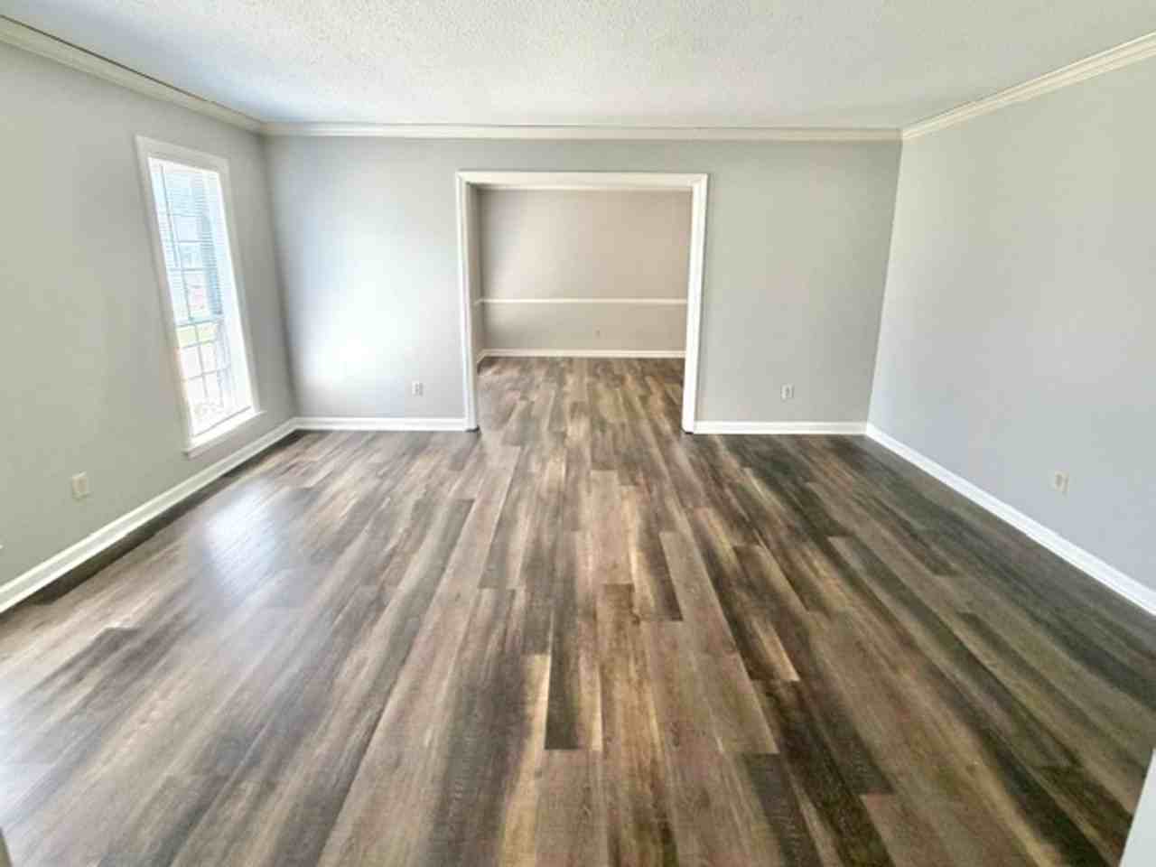 5712 Robin Hop Ln - Photo 4 of 14