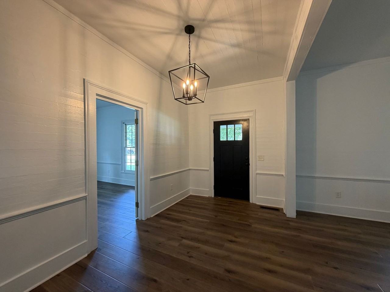 153 Gholston St - Photo 2 of 11