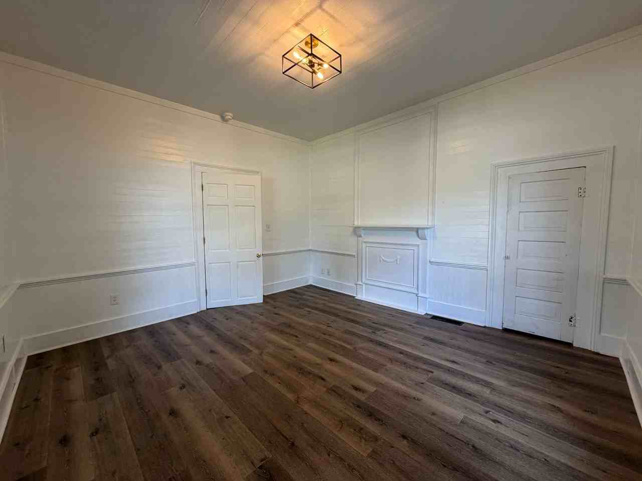 153 Gholston St - Photo 3 of 11