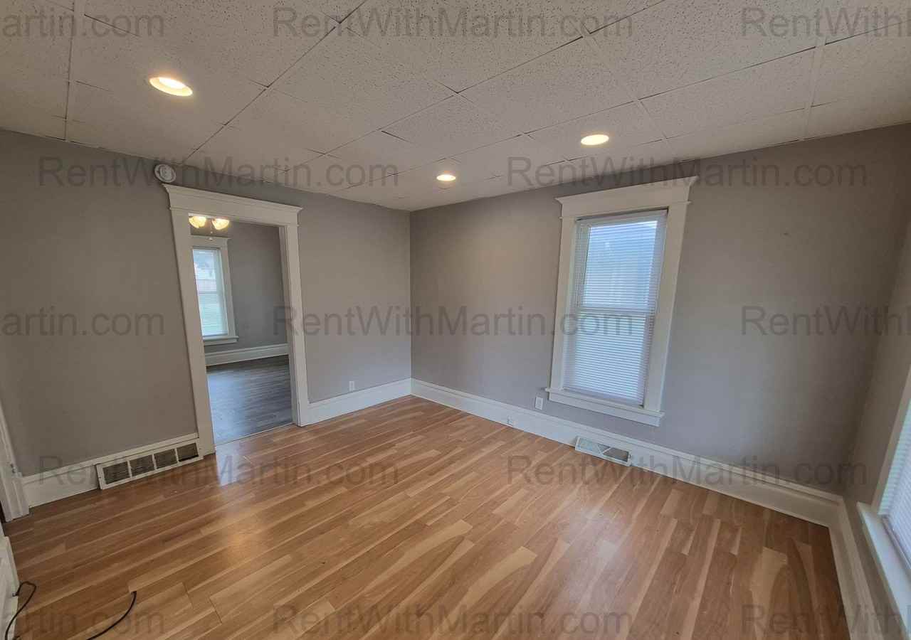2016 Falls Ave - Photo 2 of 21