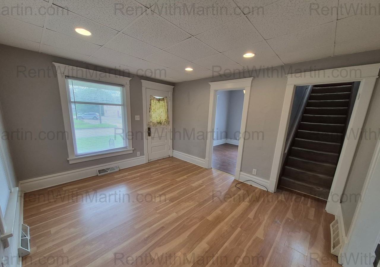 2016 Falls Ave - Photo 3 of 21