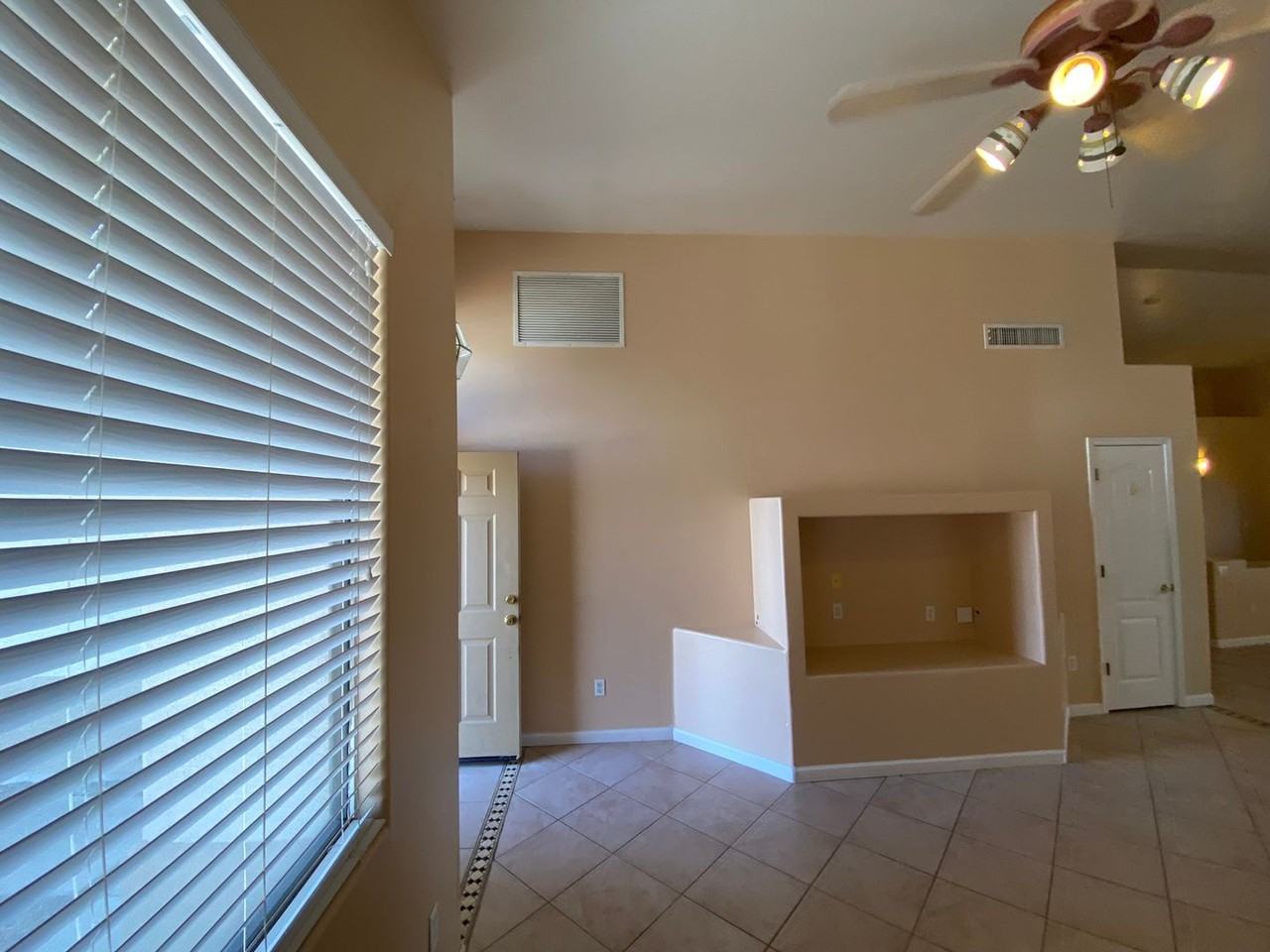 7716 S Lions Spring Way - Photo 6 of 28