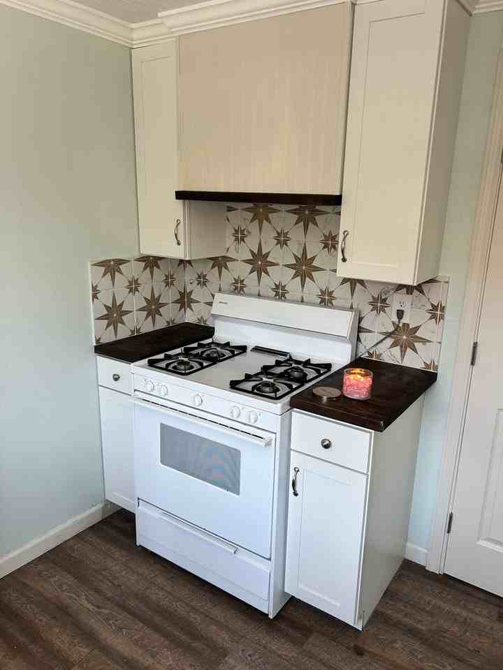936 E Cornell Ave - Photo 5 of 26