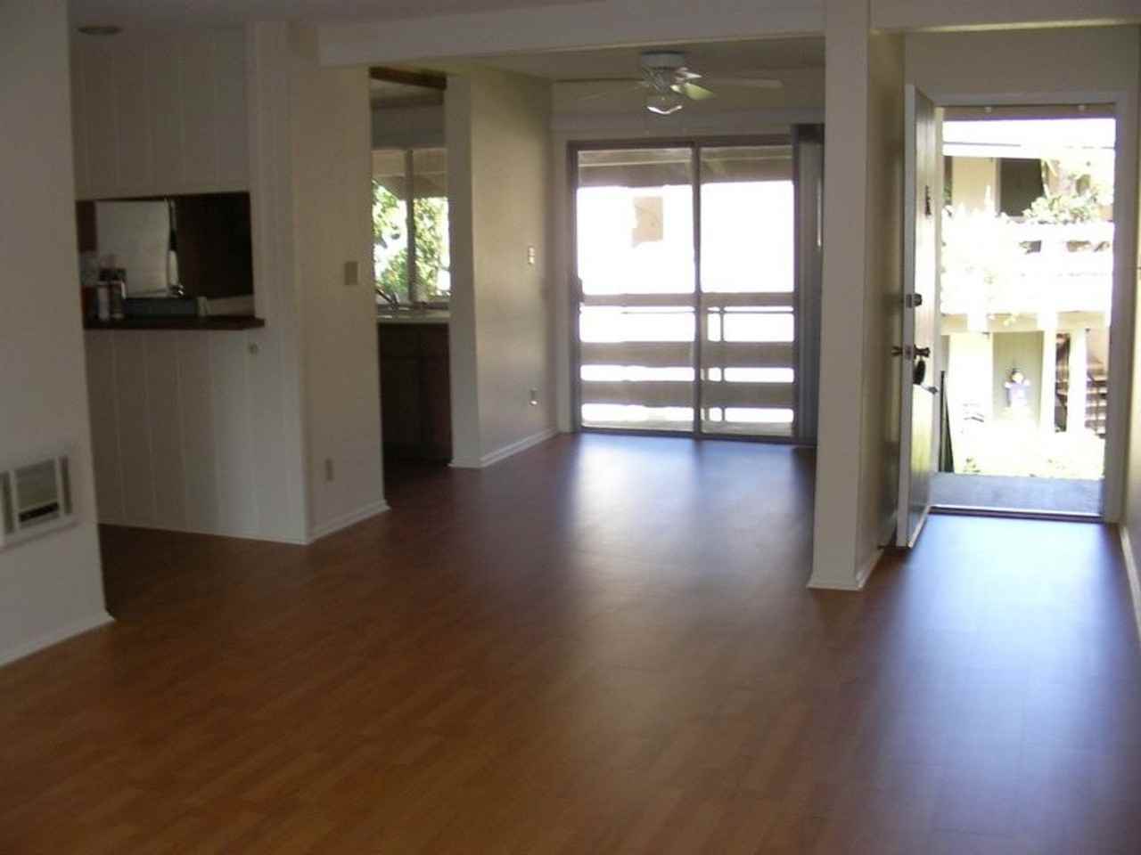 23732 Hillhurst Dr #34 - Photo 3 of 19