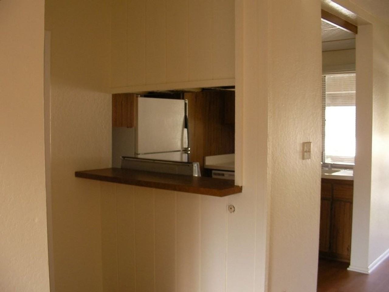 23732 Hillhurst Dr #34 - Photo 7 of 19
