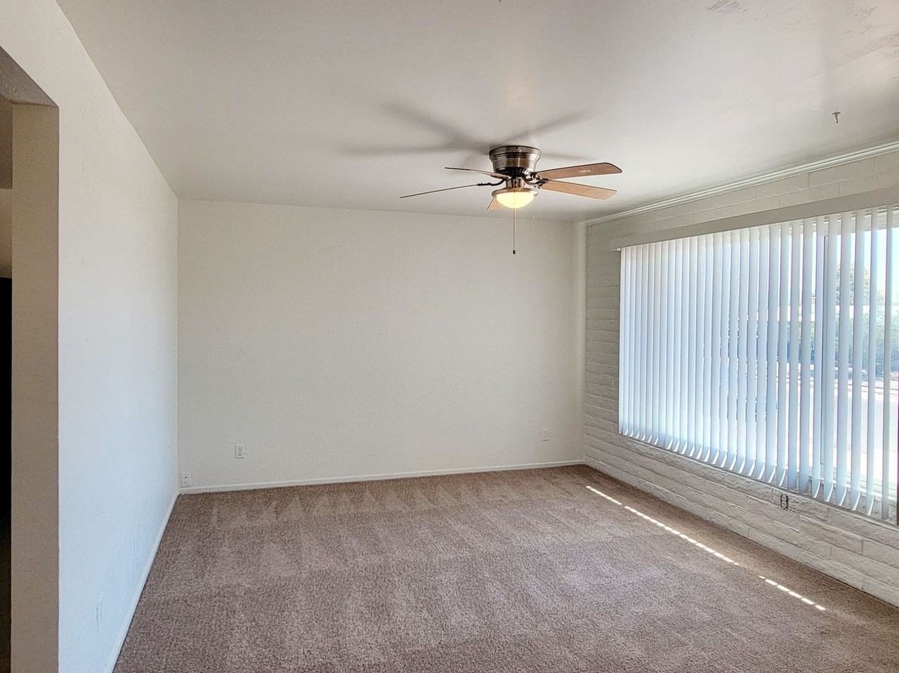 3702 S Avenida De Las Palmas - Photo 3 of 21