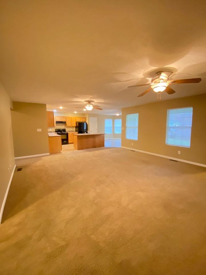 8172 E Audrey Ave - Photo 4 of 14