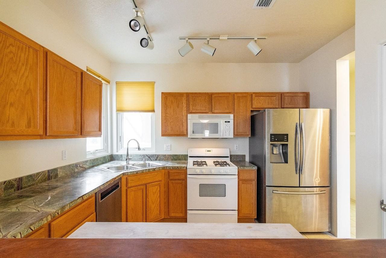7 E Saddleback Mesa - Photo 7 of 37