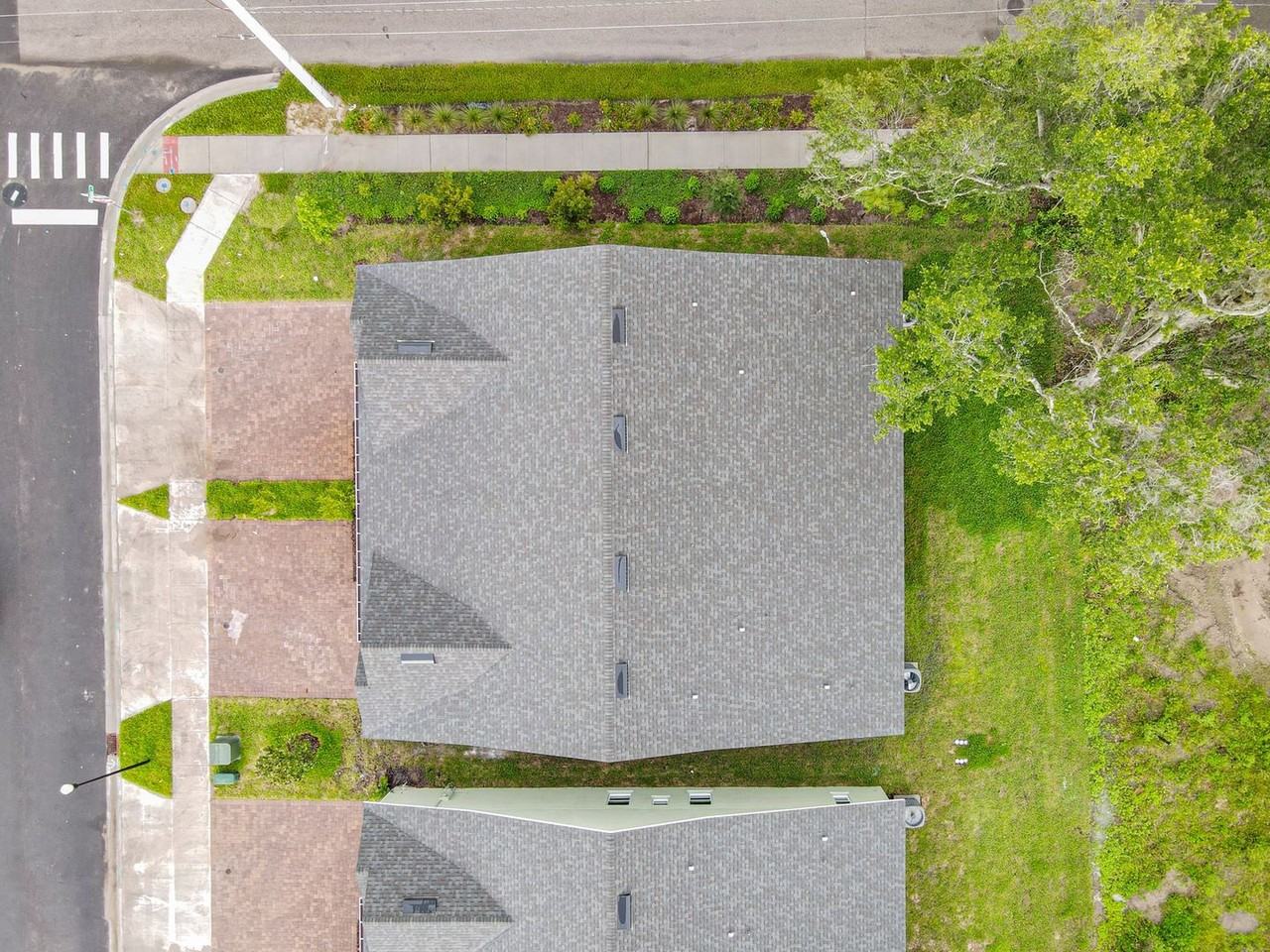 242 Reese Ct - Photo 5 of 26