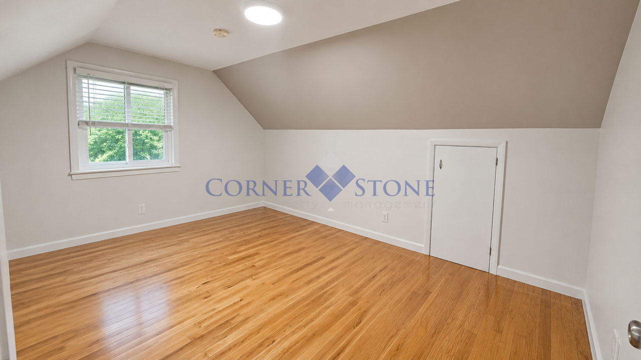 615 Stadium St - Photo 6 of 16