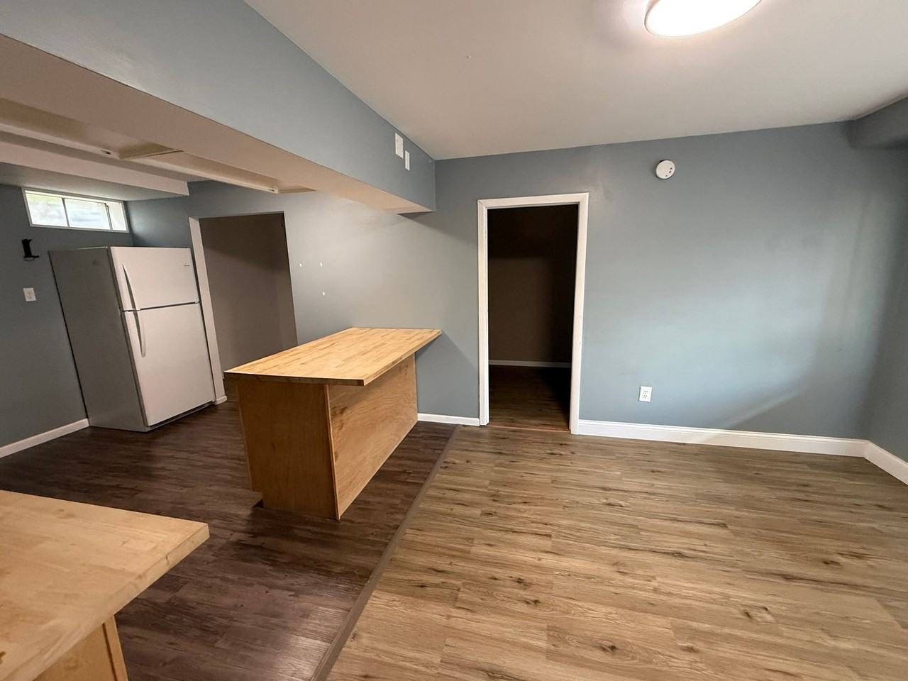 1033 Fuller Ave - Photo 4 of 12