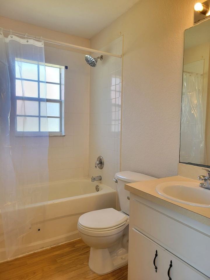 775 E Findley Ave - Photo 6 of 12