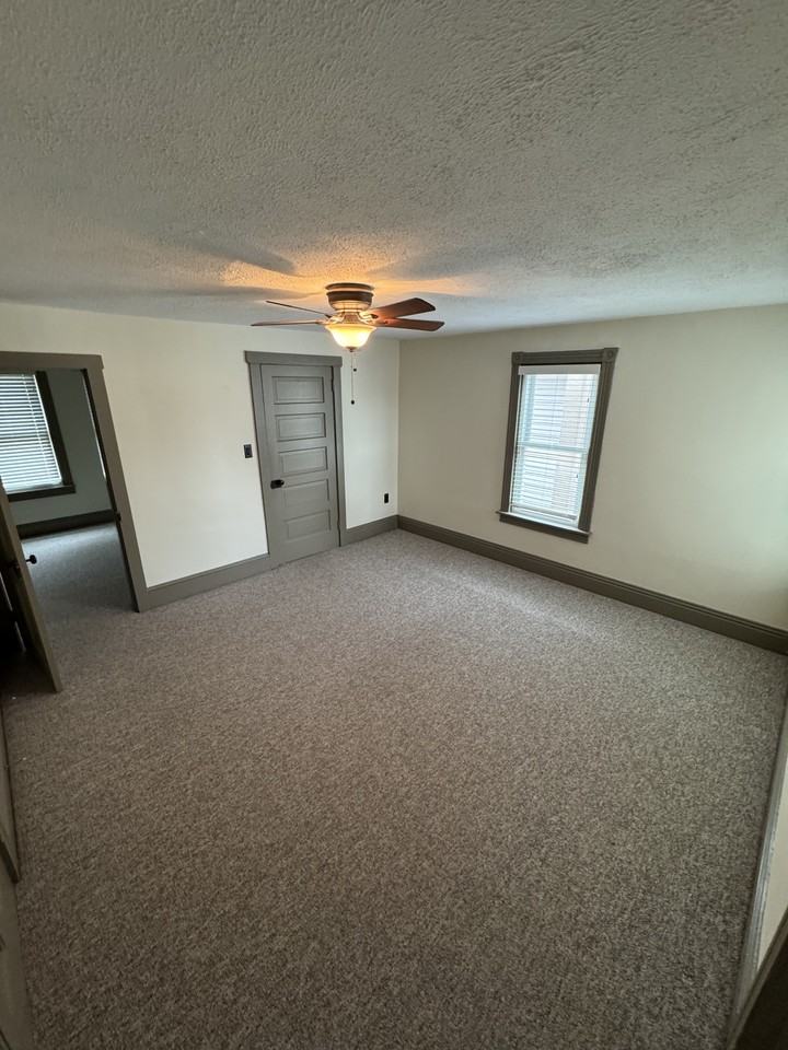 134 N Cedar St #1 - Photo 6 of 12