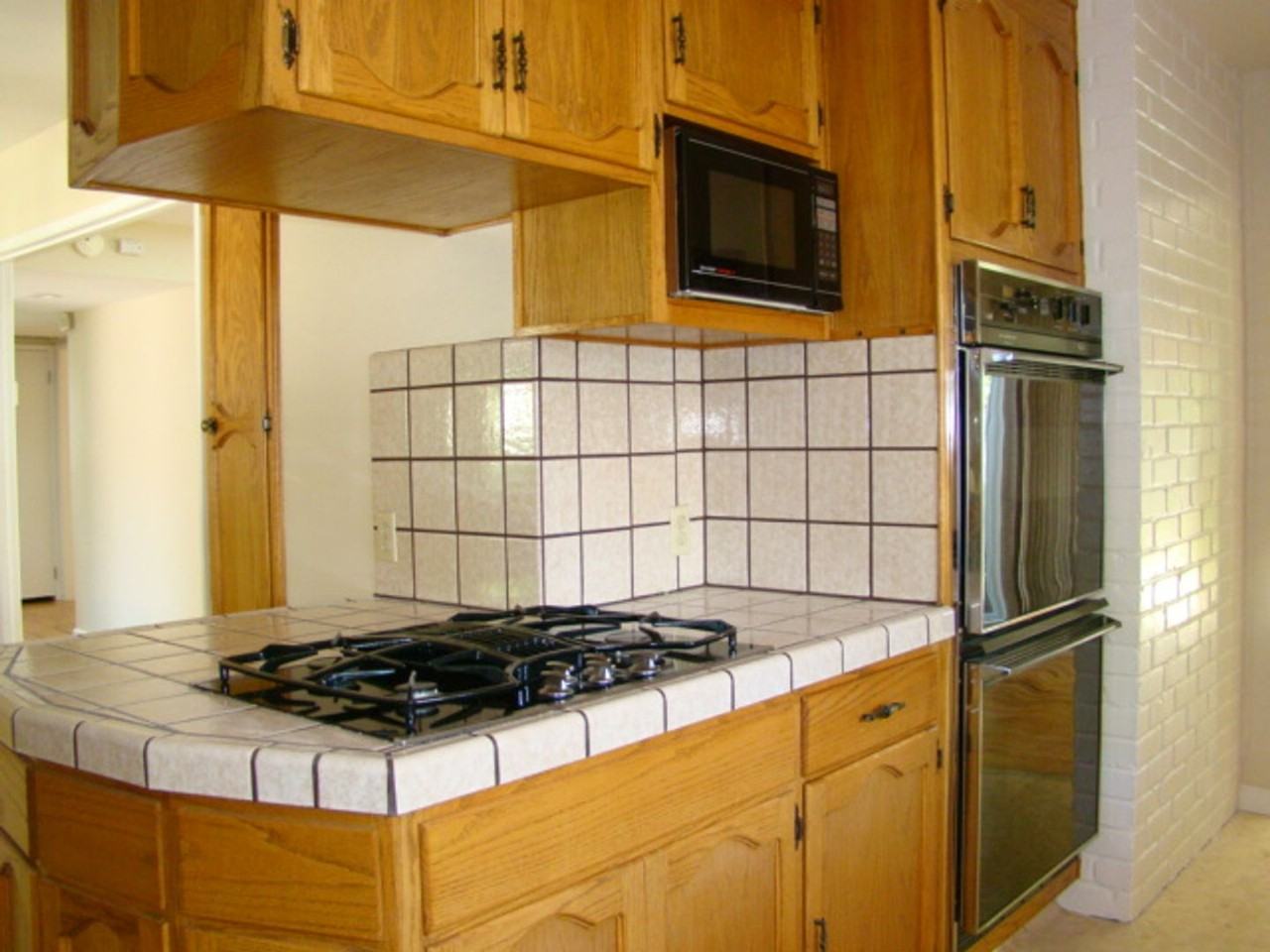 14976 Ridgetop Dr - Photo 4 of 12