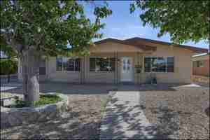 featured image of 3208 Kirkcaldy Rd