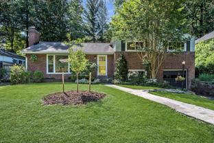 9407 Crosby Rd - Photo 1 of 1