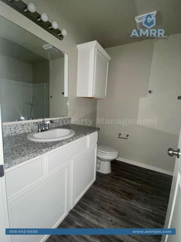 1909 Kirksey Ave - Photo 3 of 19