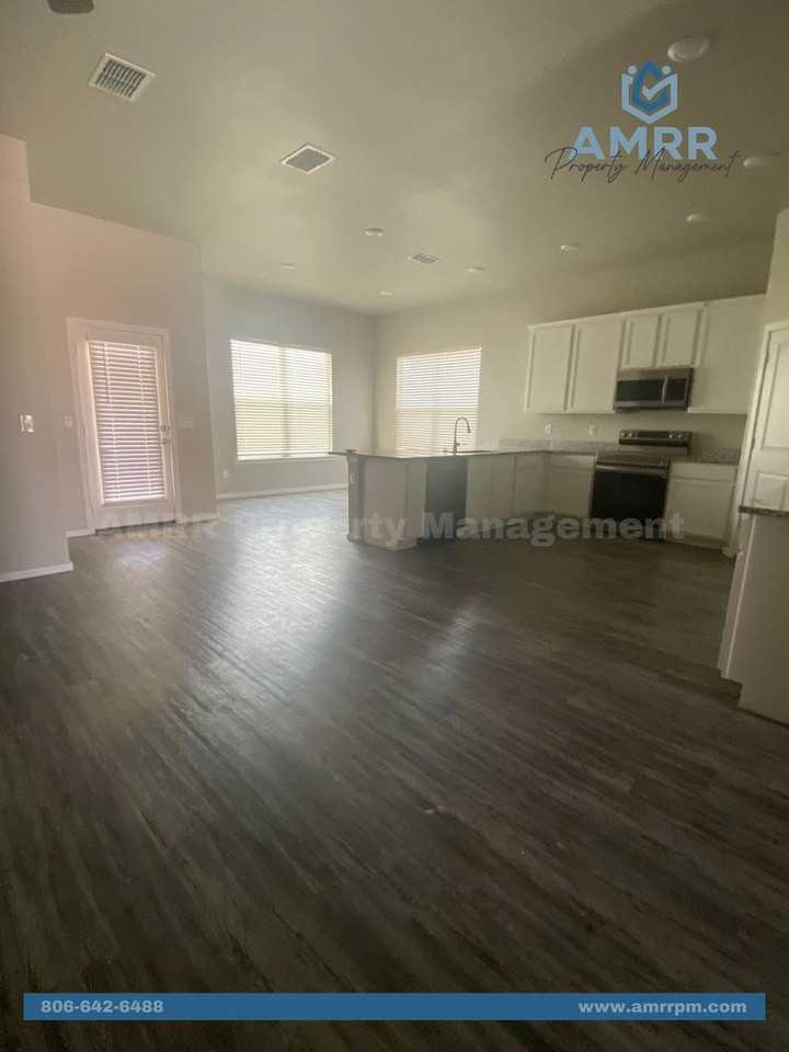 1909 Kirksey Ave - Photo 5 of 19