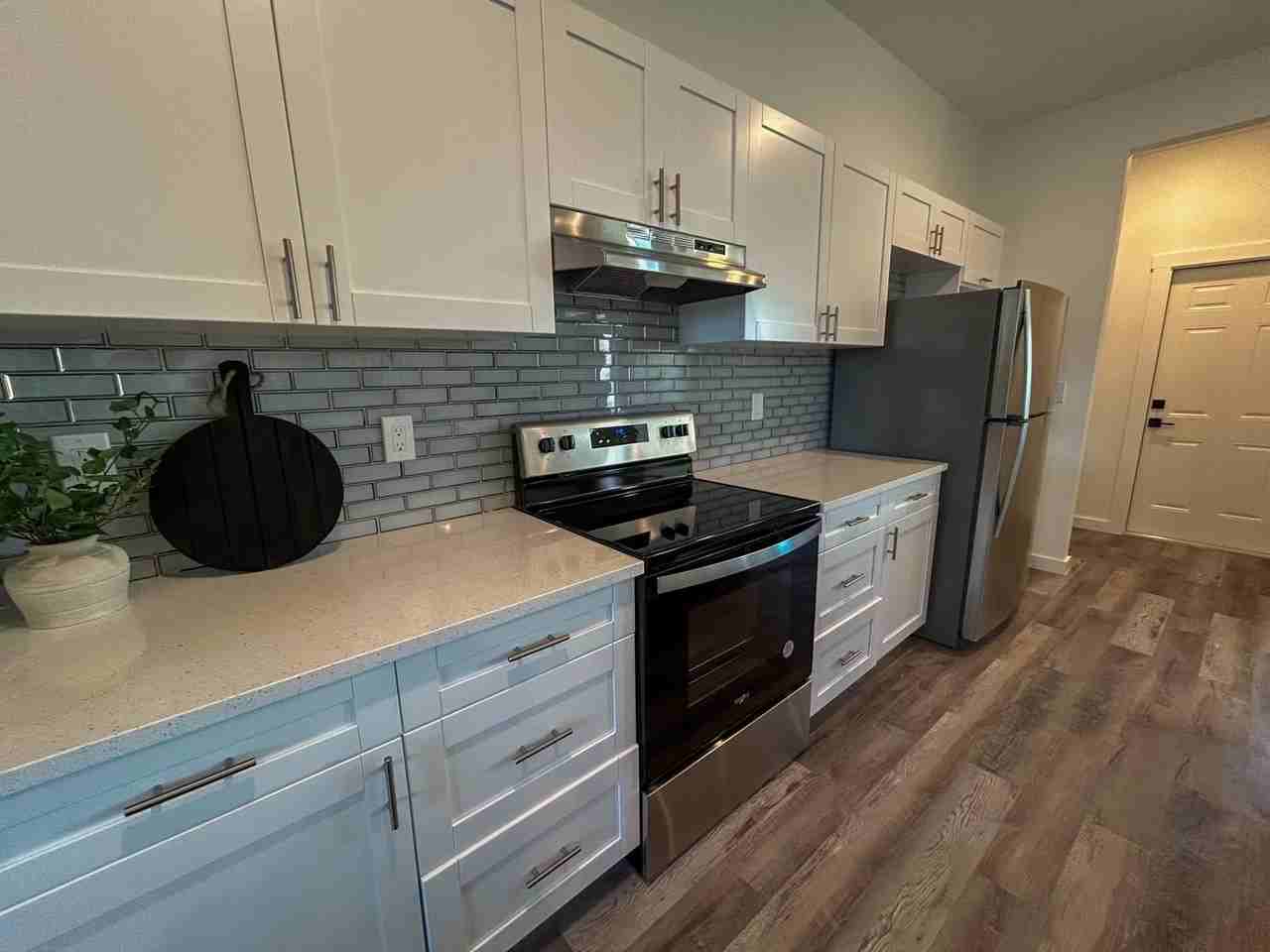 328 Nw 6th Ave - Photo 3 of 11