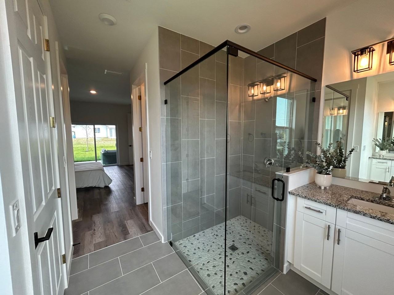 328 Nw 6th Ave - Photo 7 of 11