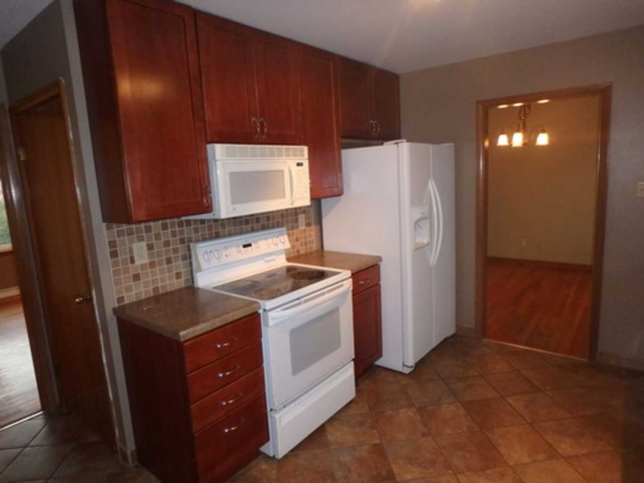 2300 N Semon Rd - Photo 5 of 29