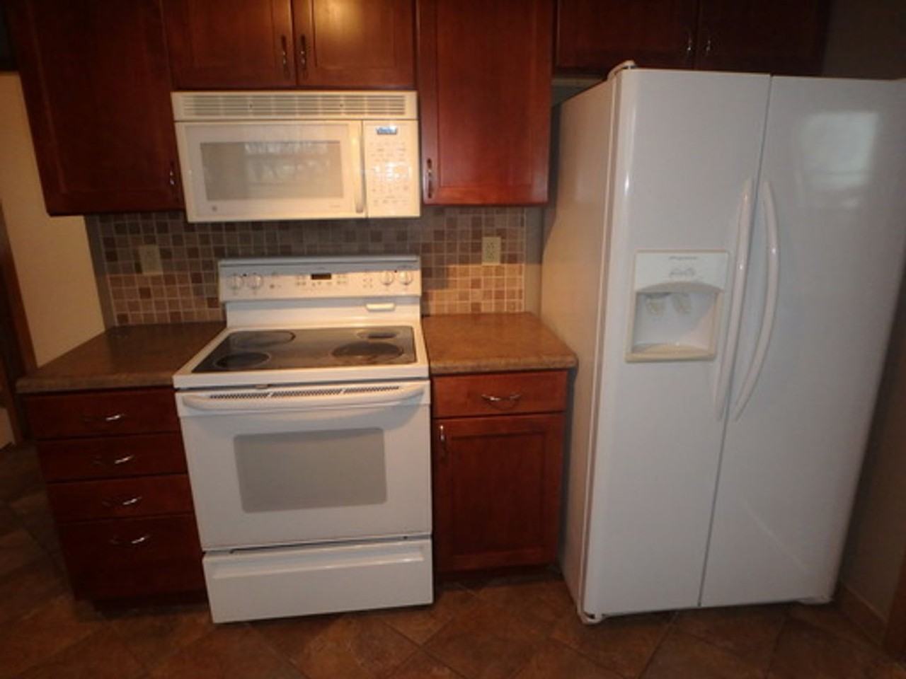 2300 N Semon Rd - Photo 6 of 29