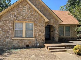 2905 Cole Ave - Photo 1 of 1