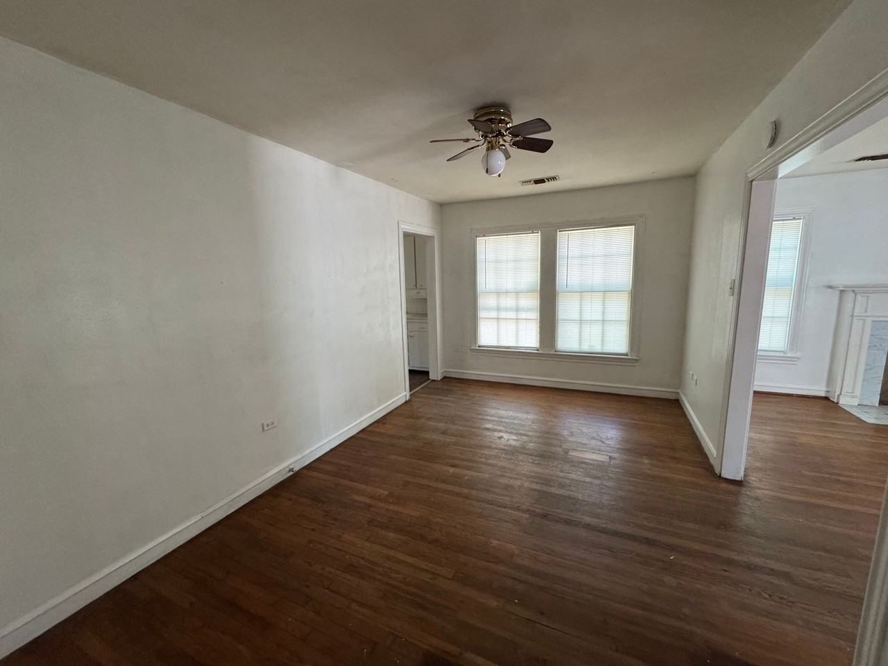 2905 Cole Ave - Photo 6 of 9