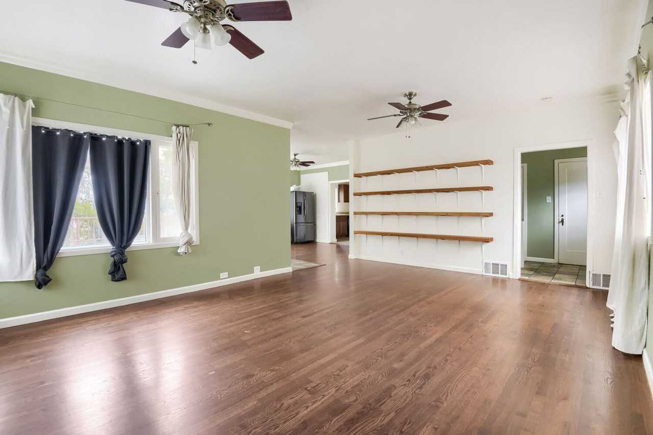 7401 W 48th Ave - Photo 4 of 27