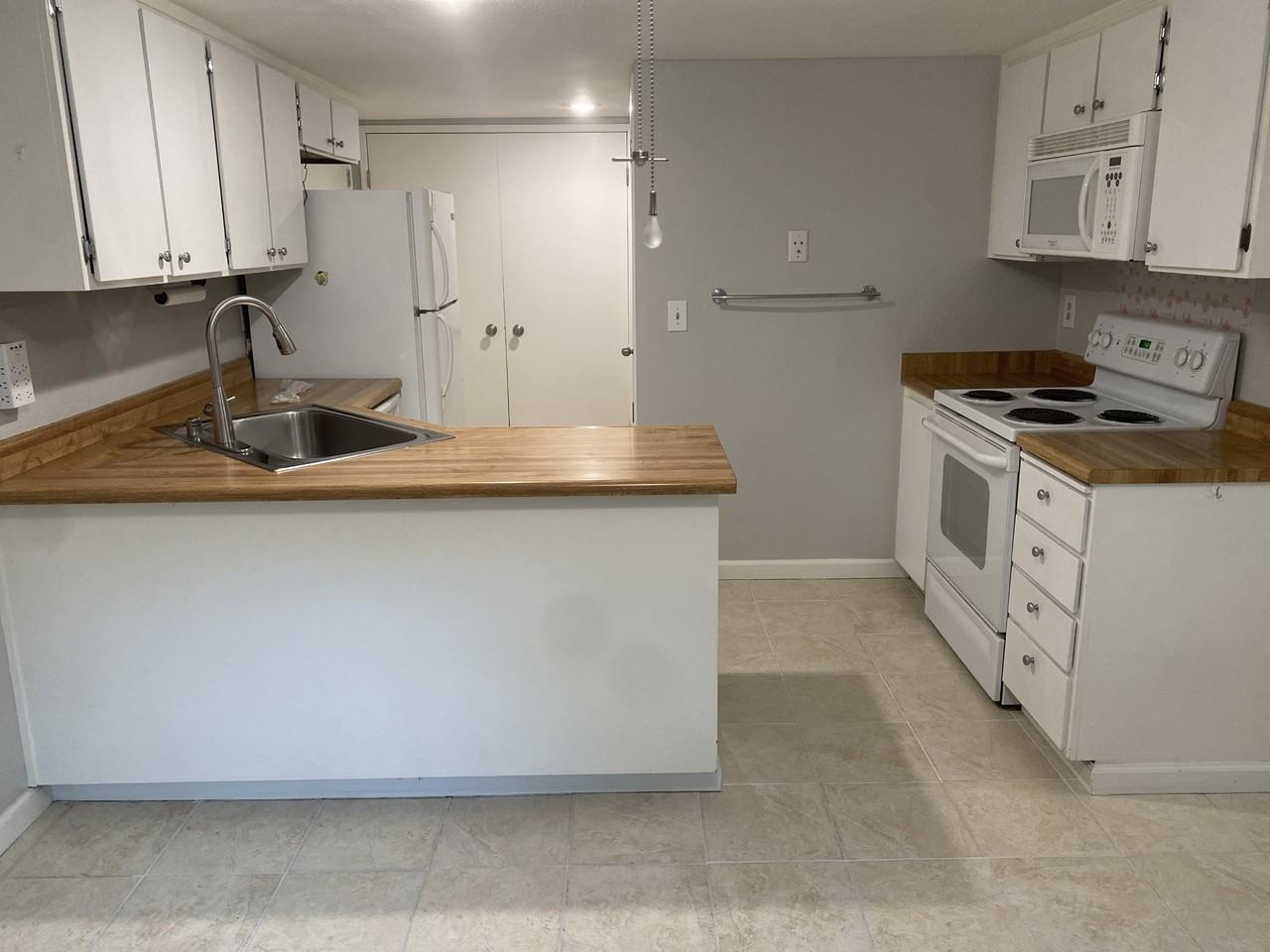 2539 Blue Rock Ct #1 - Photo 7 of 42