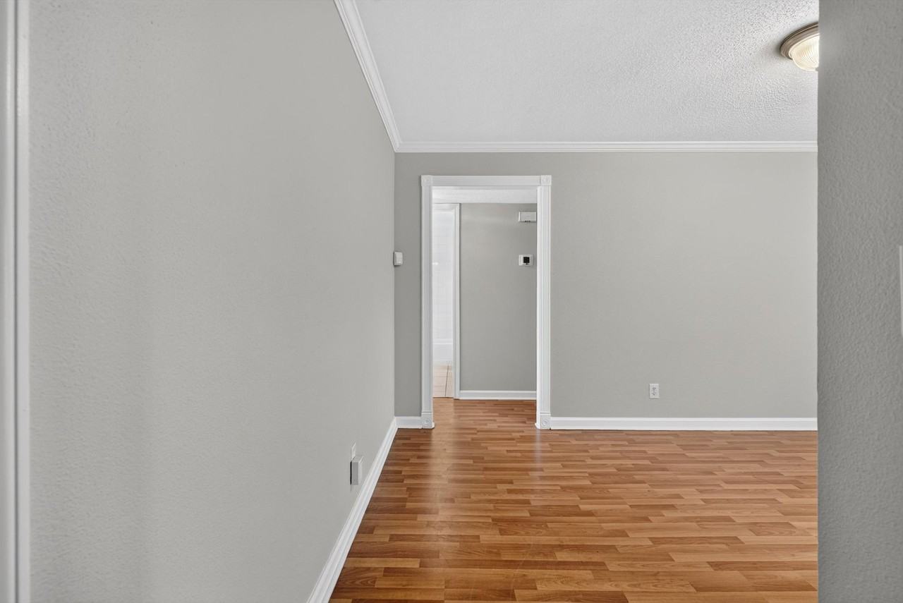 3866 Campenero Ct #6 - Photo 4 of 35