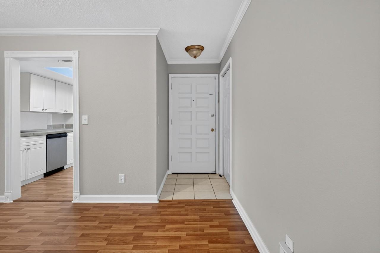 3866 Campenero Ct #6 - Photo 5 of 35