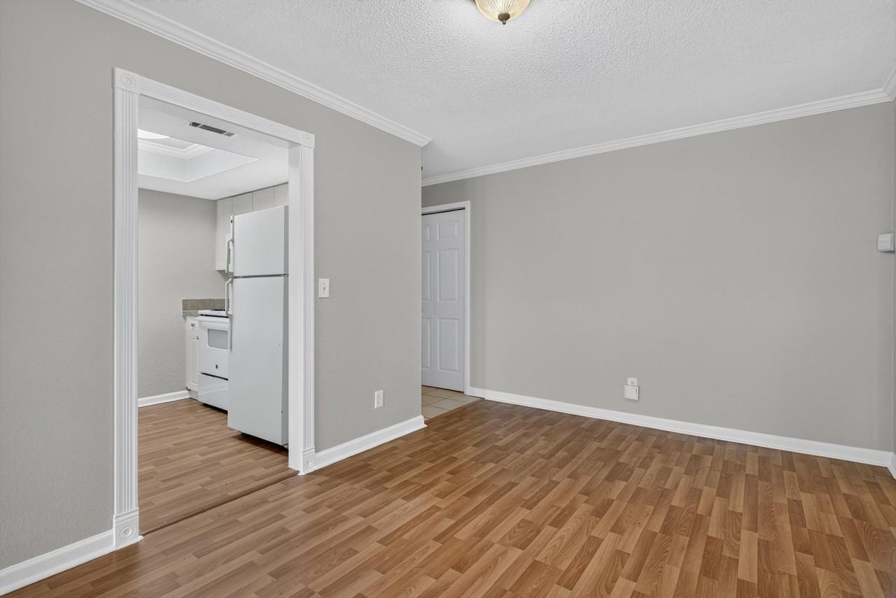 3866 Campenero Ct #6 - Photo 6 of 35