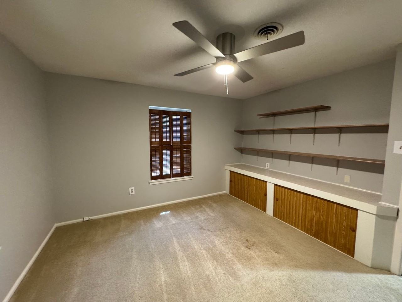 2113 La Porte Dr - Photo 3 of 11