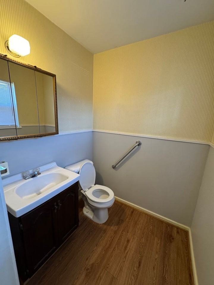 2113 La Porte Dr - Photo 5 of 11