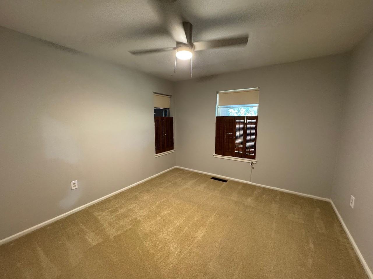 2113 La Porte Dr - Photo 6 of 11
