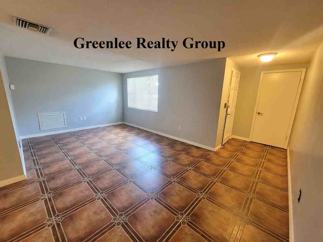 3702 Sail Dr - Photo 3 of 21