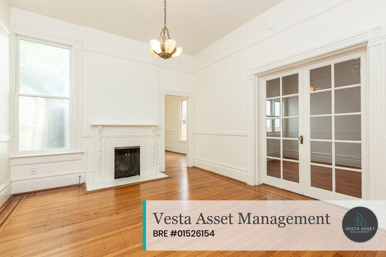 706 Castro St - Photo 5 of 23